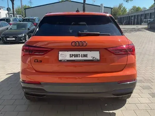 Usata Audi Q3 Advanced 200 CV (147 kW) 2021 Arancione SUV