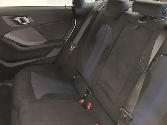 Używany BMW M235 Performance 306 KM (225 kW) 2022 Biały Coupe