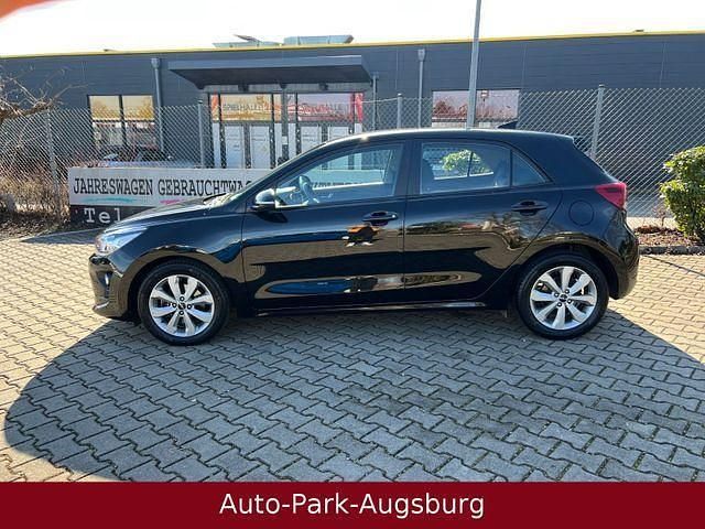 Gebraucht Kia Rio Vision 101 PS (74 kW) 2023 Limousine