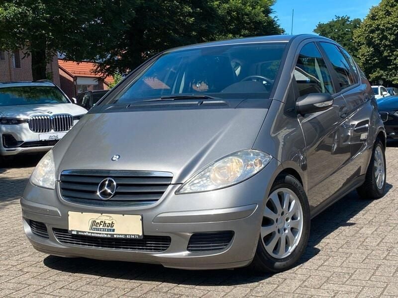 Grau Gebraucht 2004 Mercedes A170 Limousine | 450 € - Bild 1/4