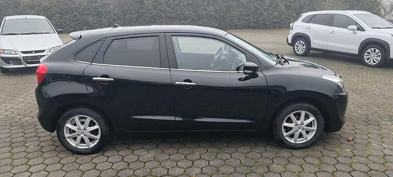 Gebraucht Suzuki Baleno Comfort 111 PS (81 kW) 2017 Schwarz Kleinwagen