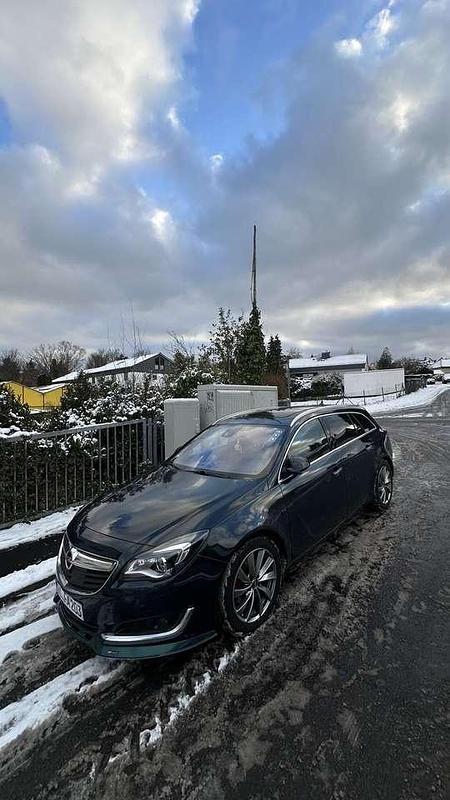Gebraucht Opel Insignia 194 PS (142 kW) 2015 Kombi