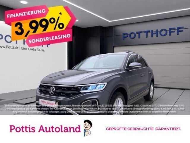 Indiumgrau metallic Gebraucht 2024 VW T-Roc Life SUV | 22.777 € (Guter Preis) - Bild 1/4