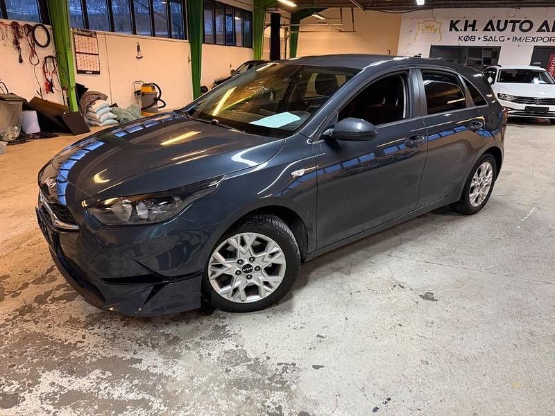 Gebraucht Kia Ceed Edition 7 101 PS (74 kW) 2021 Kleinwagen
