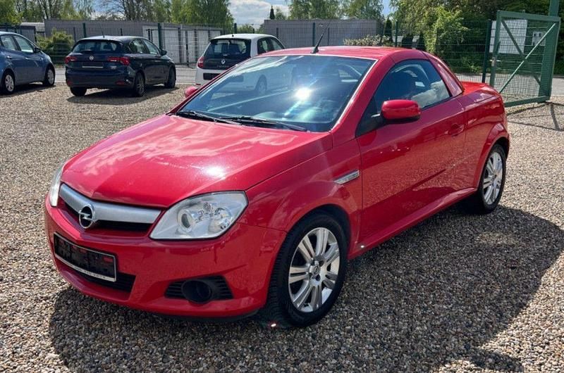 Gebraucht Opel Tigra Enjoy 90 PS (66 kW) 2006 Rot Cabrio