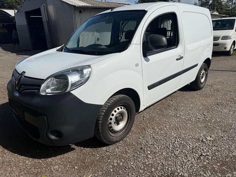 Weiß Gebraucht 2017 Renault Kangoo Van / Kleinbus | 5.900 € (Guter Preis) - Bild 1/4