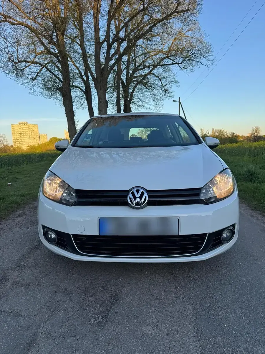 Usata VW Golf 84 CV (61 kW) 2009 Bianco Coupé