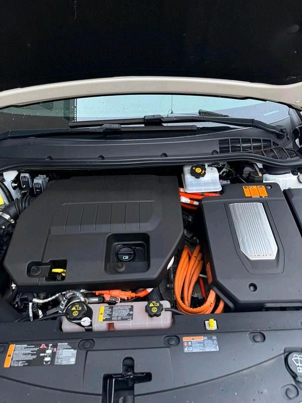 Gebraucht Opel Ampera 150 PS (110 kW) 2012 Weiß Kleinwagen