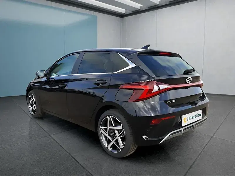 Neu Hyundai i20 Prime 101 PS (74 kW) 2025 Schwarz Kleinwagen
