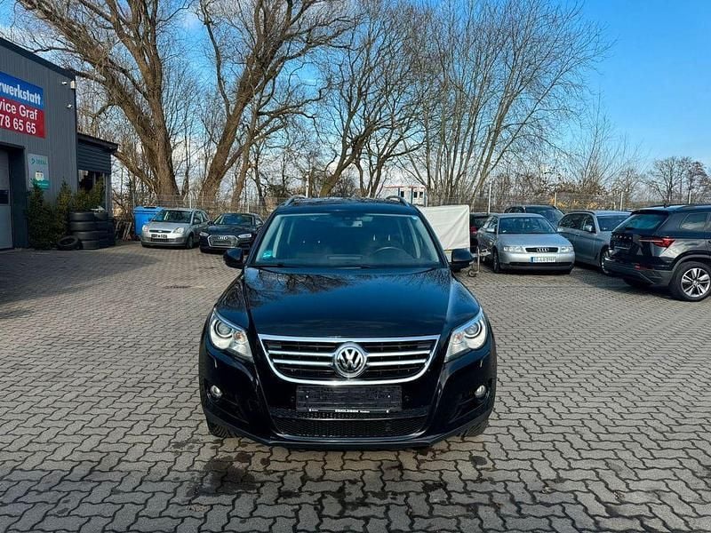 Gebraucht VW Tiguan Team 200 PS (147 kW) 2010 Schwarz SUV