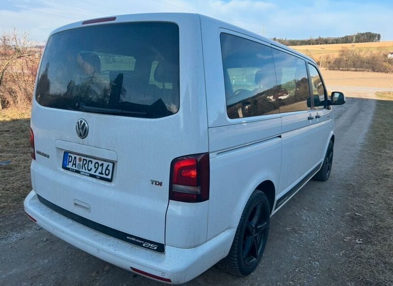 Gebraucht VW T5 Edition 179 PS (131 kW) 2014 Weiß Van