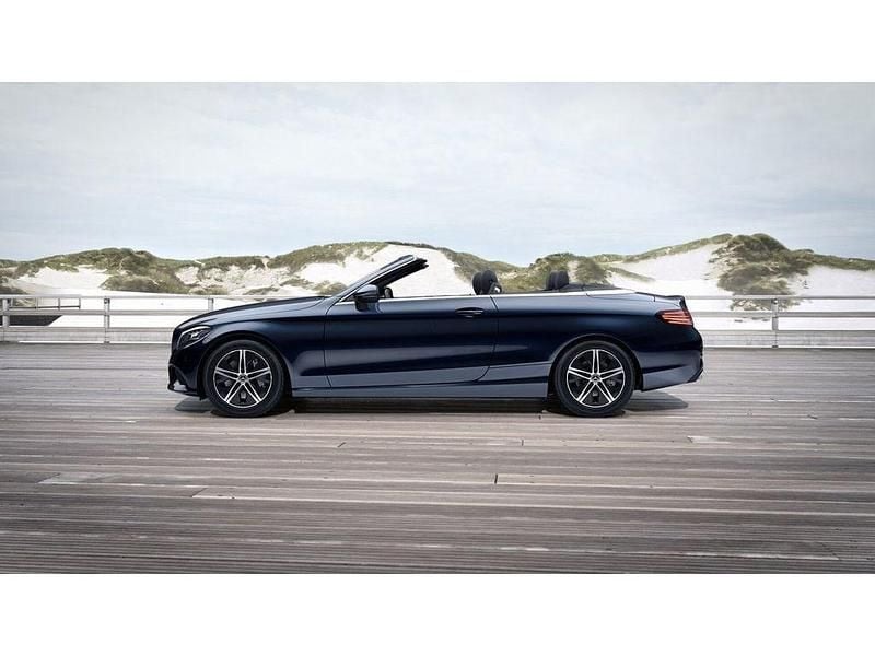 Gebraucht Mercedes C300 245 PS (180 kW) 2022 Blau Cabrio