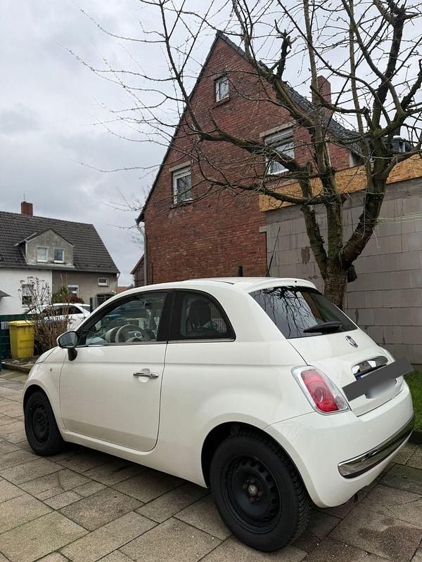 Gebraucht Fiat 500 Lounge 69 PS (50 kW) 2011 Beige Kleinwagen