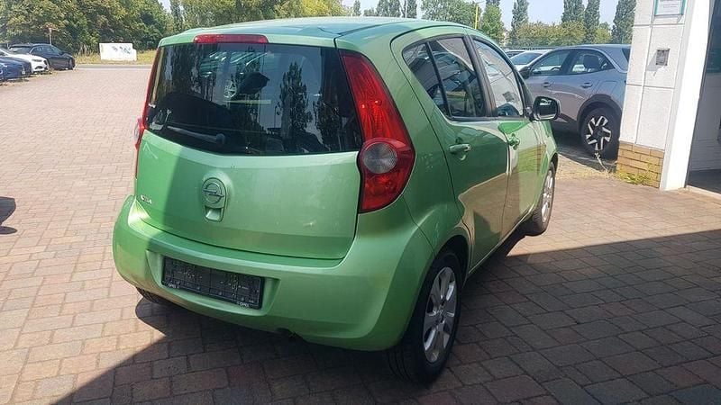 Gebraucht Opel Agila Edition 65 PS (47 kW) 2008 Grün Kleinwagen