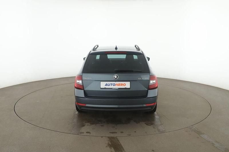 Gebraucht Skoda Octavia Tour 150 PS (110 kW) 2020 Grau Kombi