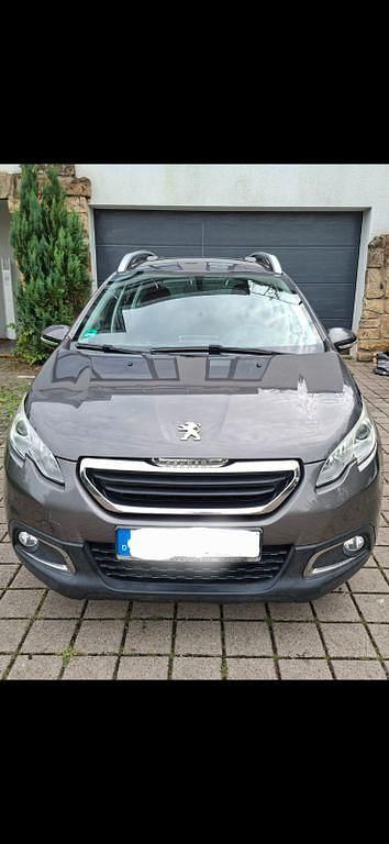 Grau Gebraucht 2014 Peugeot 2008 Active SUV | 3.999 € (Guter Preis) - Bild 1/4