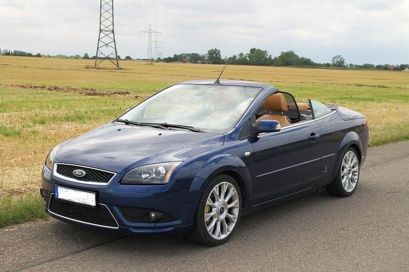 Blau Gebraucht 2007 Ford Focus Cabriolet Titanium Cabrio | 3.400 € (Fairer Preis) - Bild 1/4