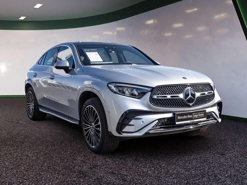 Gebraucht Mercedes GLC300e Advanced Plus 204 PS (150 kW) 2024 Silber / hightechsilber Coupé