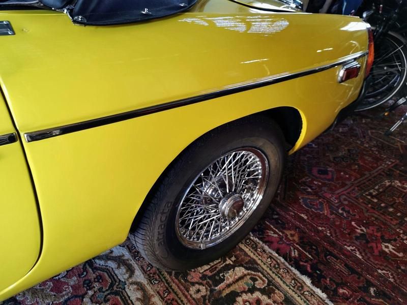 Gebraucht MG B 95 PS (69 kW) 1978 Gelb Cabrio