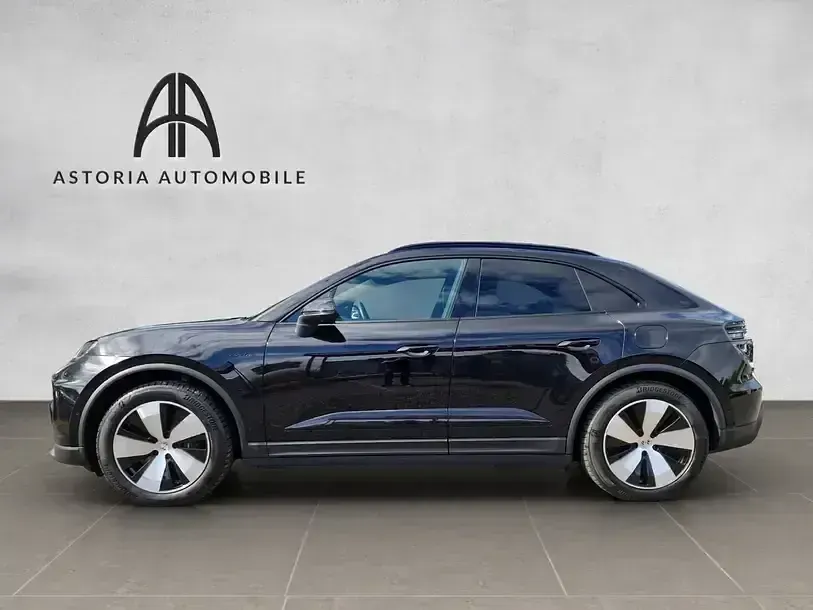 Gebraucht Porsche Macan 300 kW (408 PS) 2025 Schwarz SUV
