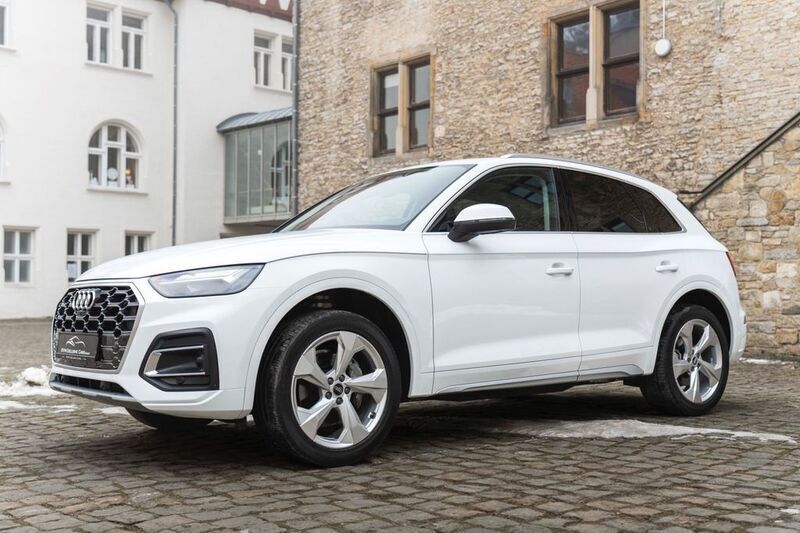 Weiß Gebraucht 2021 Audi Q5 SUV | 31.900 € - Bild 1/4