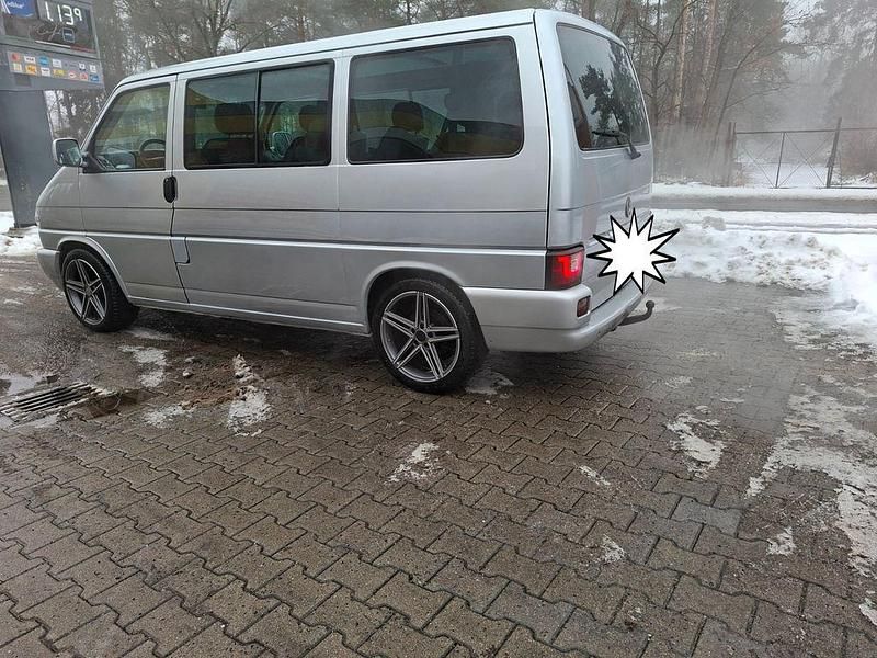 Second-hand VW T4 151 CP (111 kW) 2000 Argintiu Van