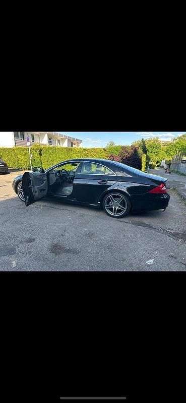 Schwarz Gebraucht 2007 Mercedes CLS350 Coupé | 6.999 € (Fairer Preis) - Bild 1/4