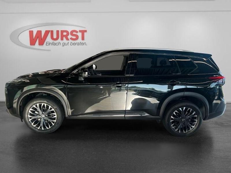 Neu Nissan X-Trail Tekna+ 163 PS (119 kW) 2025 Schwarz SUV