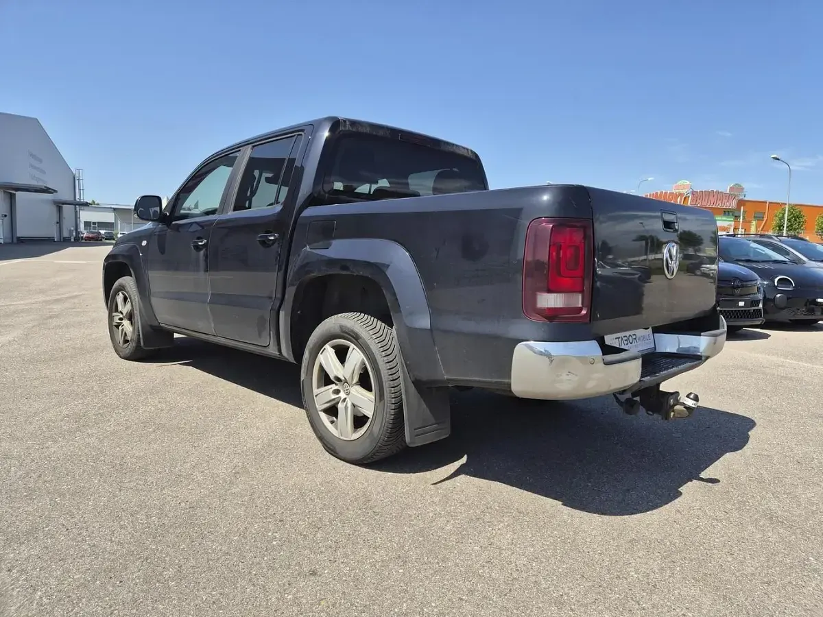 Gebraucht VW Amarok Highline 258 PS (189 kW) 2018 Deep black perleffekt Pickup