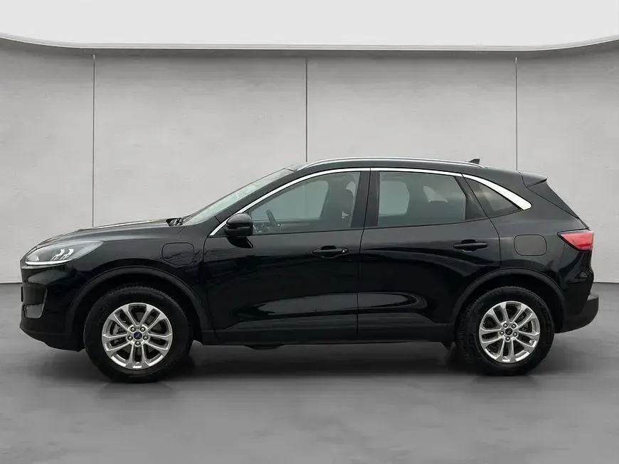 Gebraucht Ford Kuga Titanium 224 PS (164 kW) 2022 Agate black metallic SUV