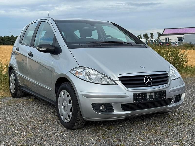 Silber Gebraucht 2007 Mercedes A150 Kleinwagen | 5.999 € (Fairer Preis) - Bild 1/4