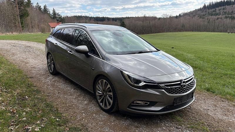 Gebraucht Opel Astra Dynamic 136 PS (100 kW) 2016 Braun Kombi