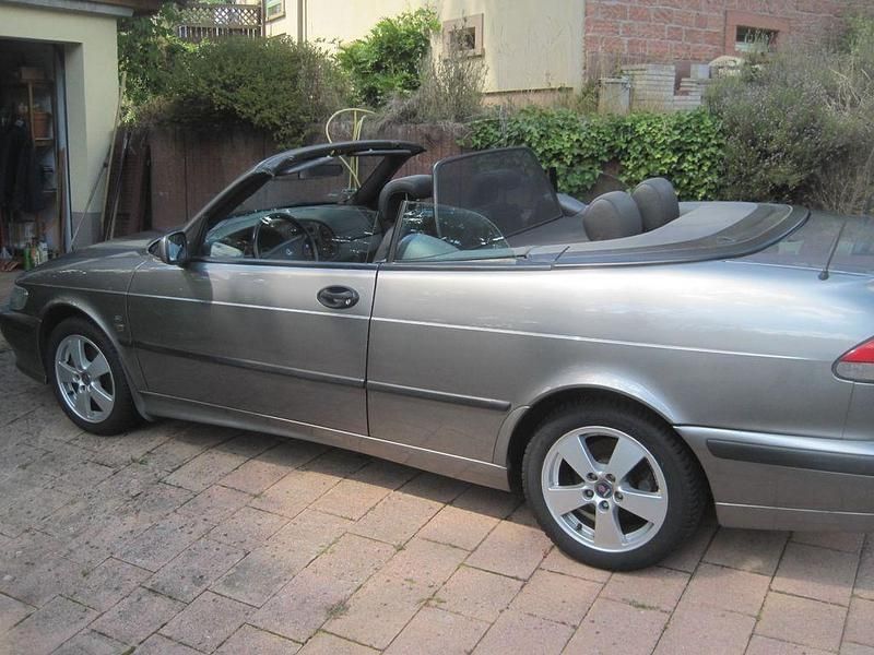 Grau Gebraucht 2003 Saab 9-3 Cabriolet Cabrio | 9.500 € (Etwas zu teuer) - Bild 1/4