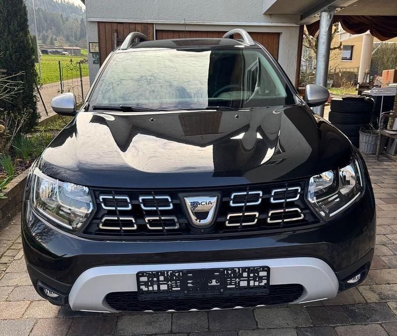 Gebraucht Dacia Duster Anniversary 131 PS (96 kW) 2019 Schwarz SUV
