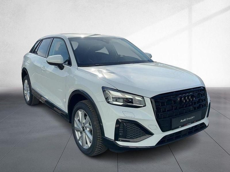Gebraucht Audi Q2 Advanced Plus 150 PS (110 kW) 2025 Gletscherweiß metallic SUV