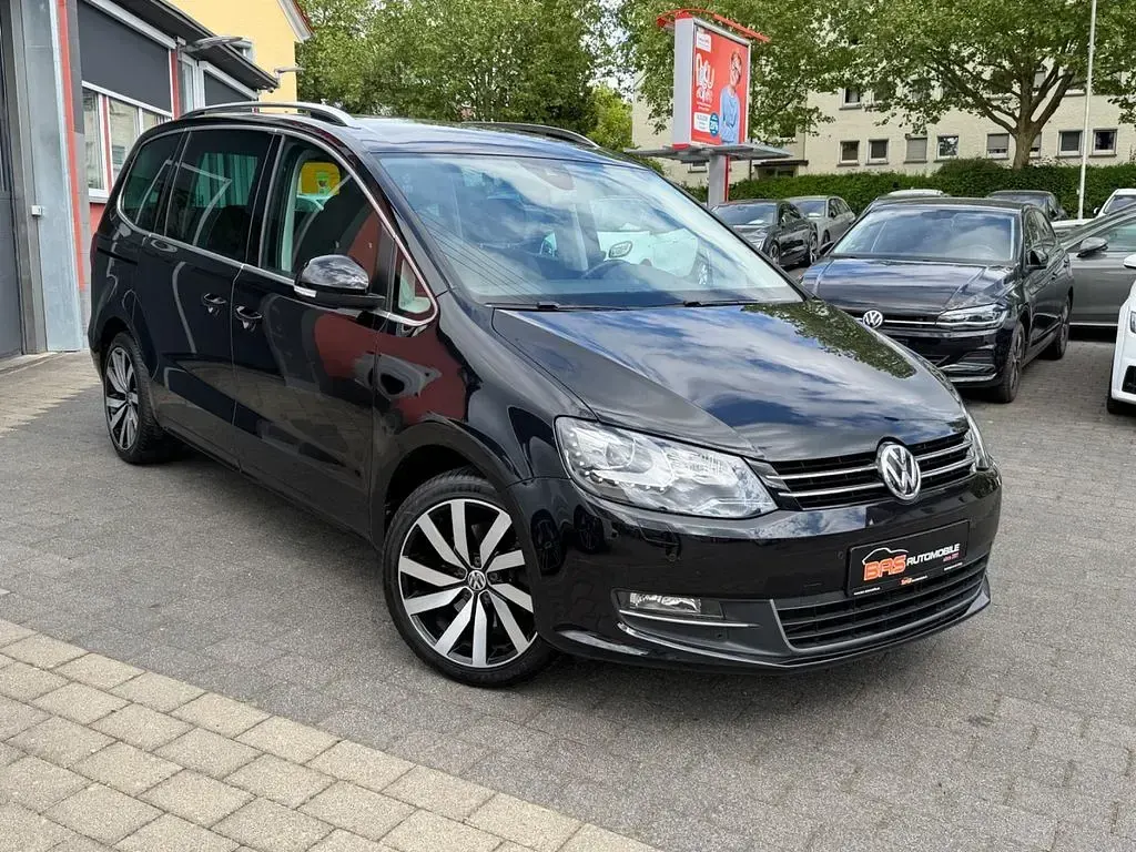 Gebraucht VW Sharan Highline 184 PS (135 kW) 2015 Deep black perleff Van / Kleinbus