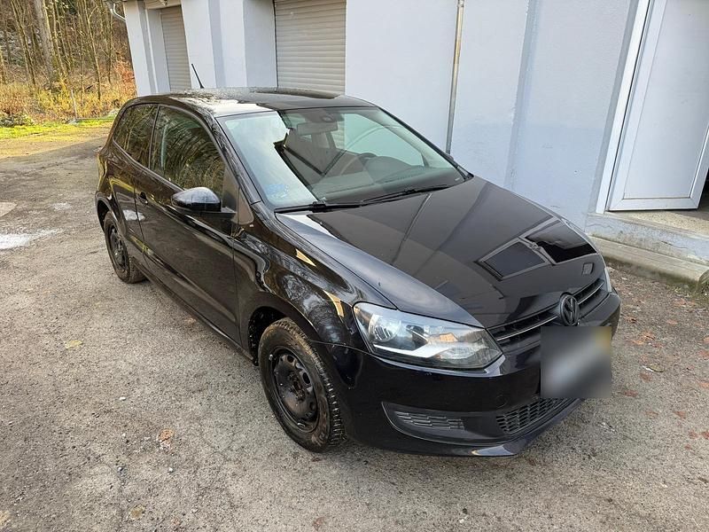 Schwarz Gebraucht 2010 VW Polo Limousine | 1.999 € (Superpreis) - Bild 1/4