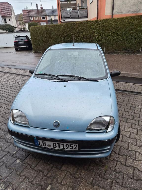 Gebraucht Fiat Seicento 54 PS (39 kW) 2001 Blau Kleinwagen