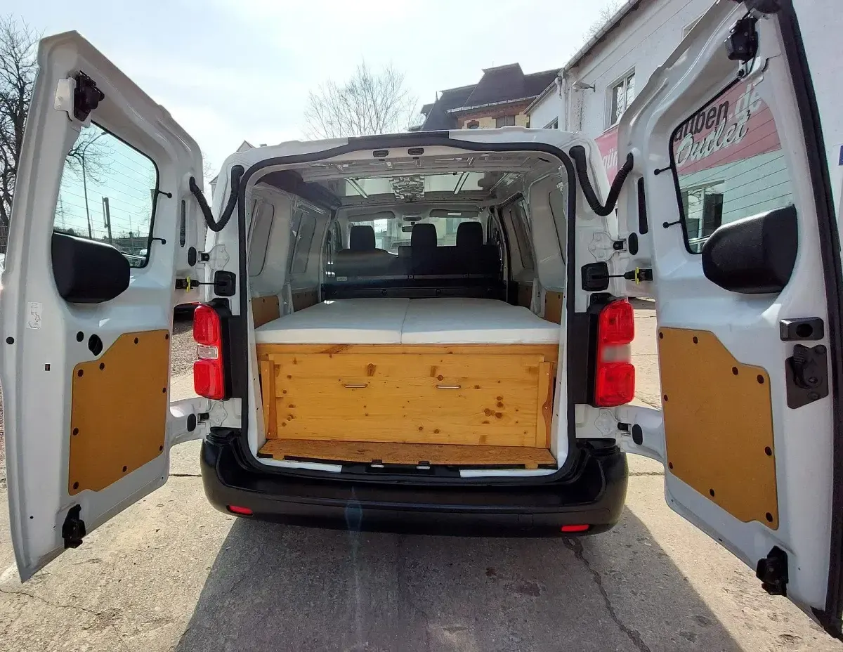 Gebraucht Toyota Proace 95 PS (69 kW) 2017 Weiß Van / Kleinbus