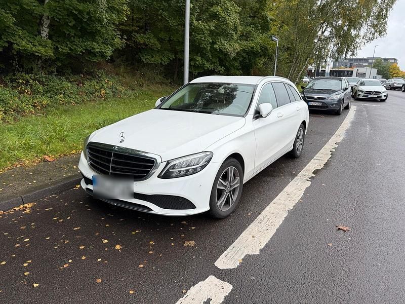 Weiß Gebraucht 2018 Mercedes C43 AMG Kombi | 22.500 € - Bild 1/4