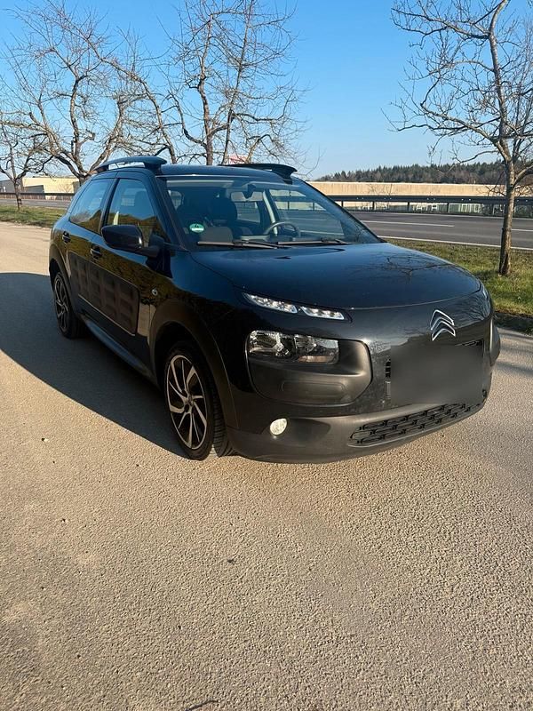 Gebraucht Citroën C4 Cactus 110 PS (80 kW) 2017 Schwarz Kleinwagen