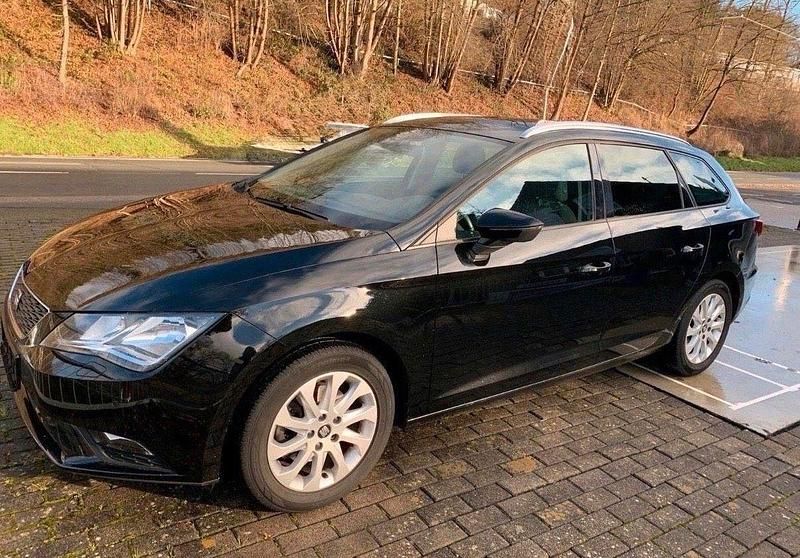Gebraucht Seat Leon ST CONNECT 110 PS (80 kW) 2016 Schwarz Kombi