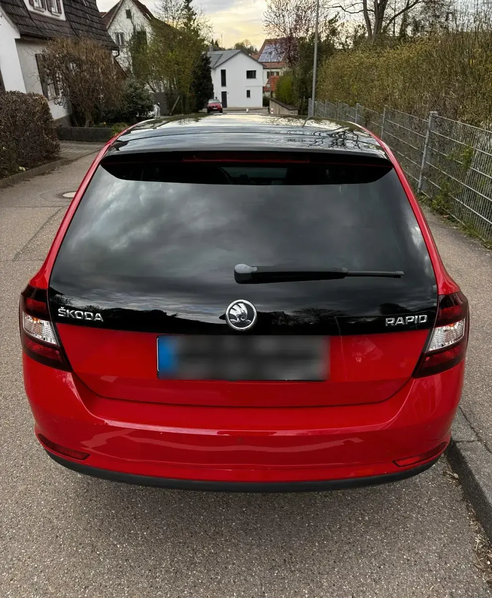 Brugt Skoda Rapid Style 105 HK (77 kW) 2014 Rød Hatchback