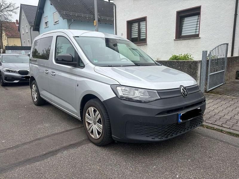 Second-hand VW Caddy 75 CP (55 kW) 2021 Gri Monovolum