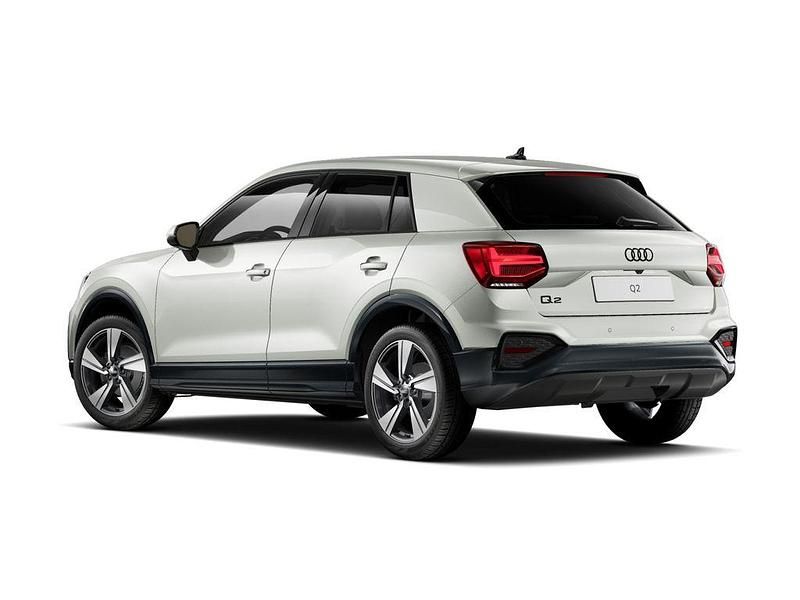 Neu Audi Q2 Advanced Plus 150 PS (110 kW) 2026 Silber SUV