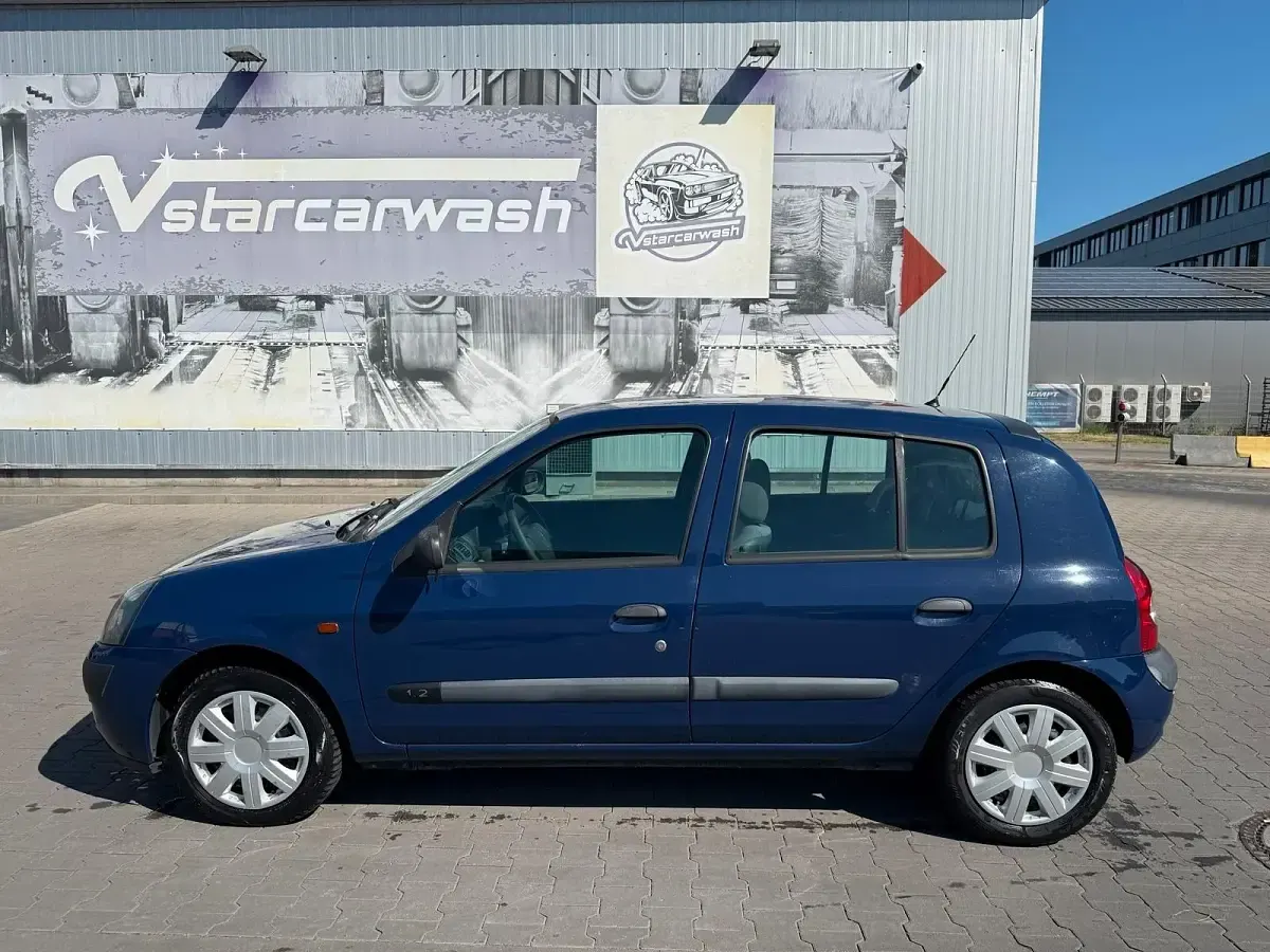 Gebraucht Renault Clio 58 PS (42 kW) 2007 Blau Kleinwagen