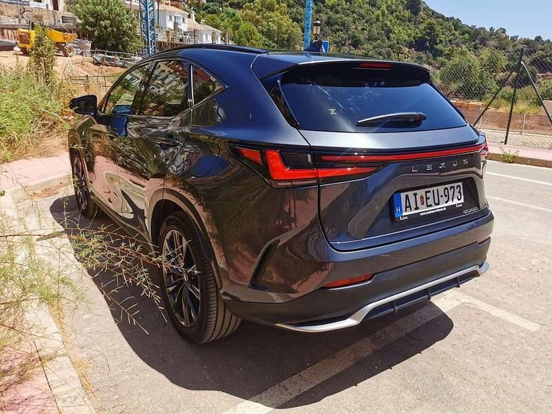 Gebraucht Lexus NX350h Sport Line 243 PS (178 kW) 2023