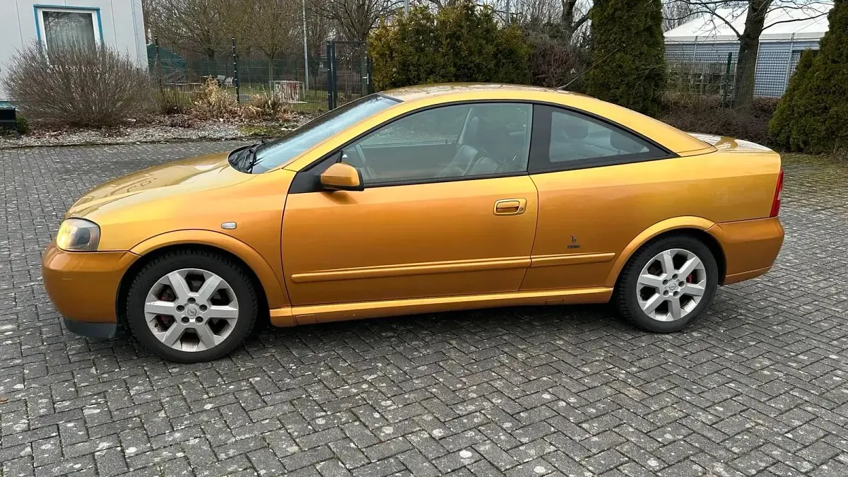 Brugt Opel Astra 118 HK (86 kW) 2000 Guld Coupe