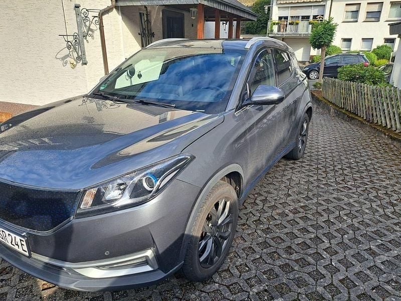 Grau Gebraucht 2023 DFSK Seres 3 SUV | 10.800 € - Bild 1/4