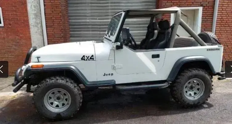 Gebraucht Jeep Wrangler 118 PS (86 kW) 1990 Weiß SUV